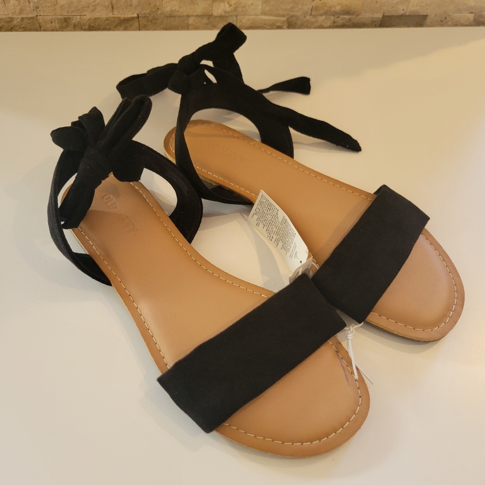 Old Navy Ankle-Tie Sandals - Picture 2 of 4